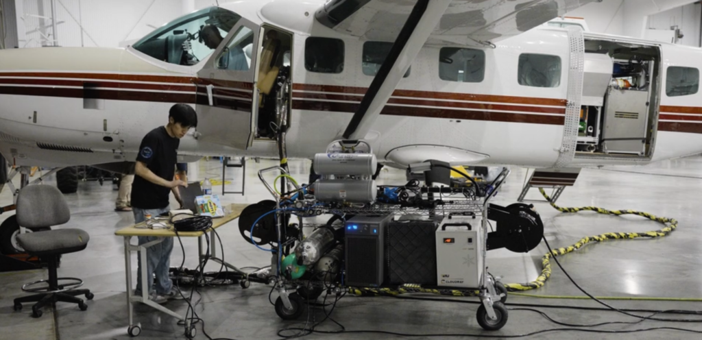 Overview Energy 將太陽能從 1.5 萬呎高空傳至地面,下一步挑戰軌道衛星